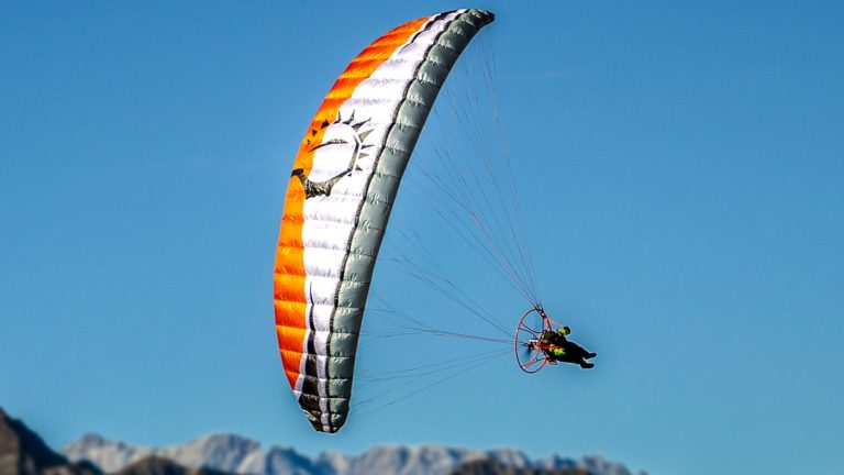 RC-Paragliding  Spinner RoCket rot 2K-lackiert mit Klappluftschraube  14X8 – Para Aviation RC